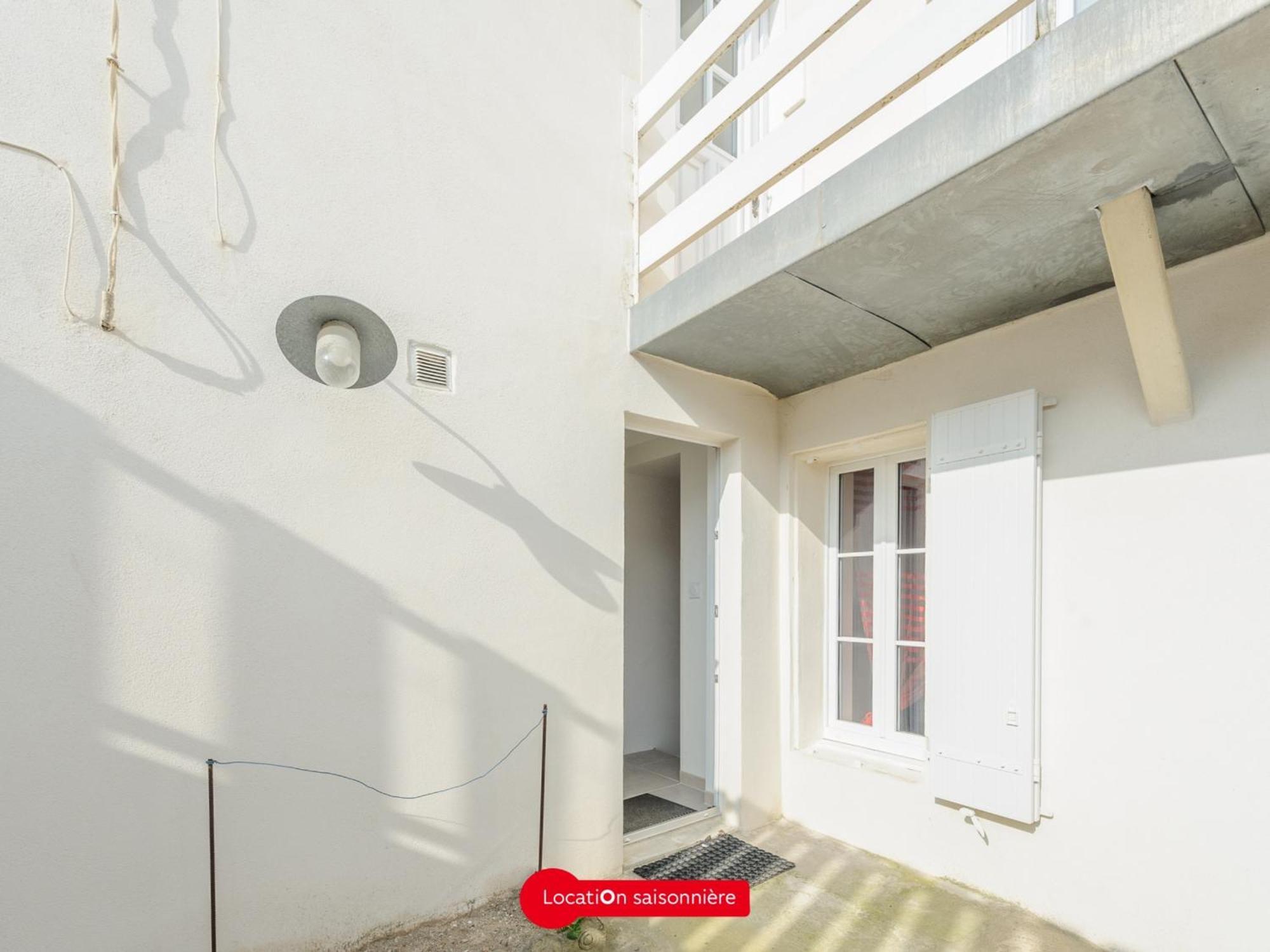 Appartement T2 A 50M De La Plage Avec Cour, Wifi Et Equipements Bebe - 4 Pers, Chatelaillon-Plage - Fr-1-535-17 מראה חיצוני תמונה